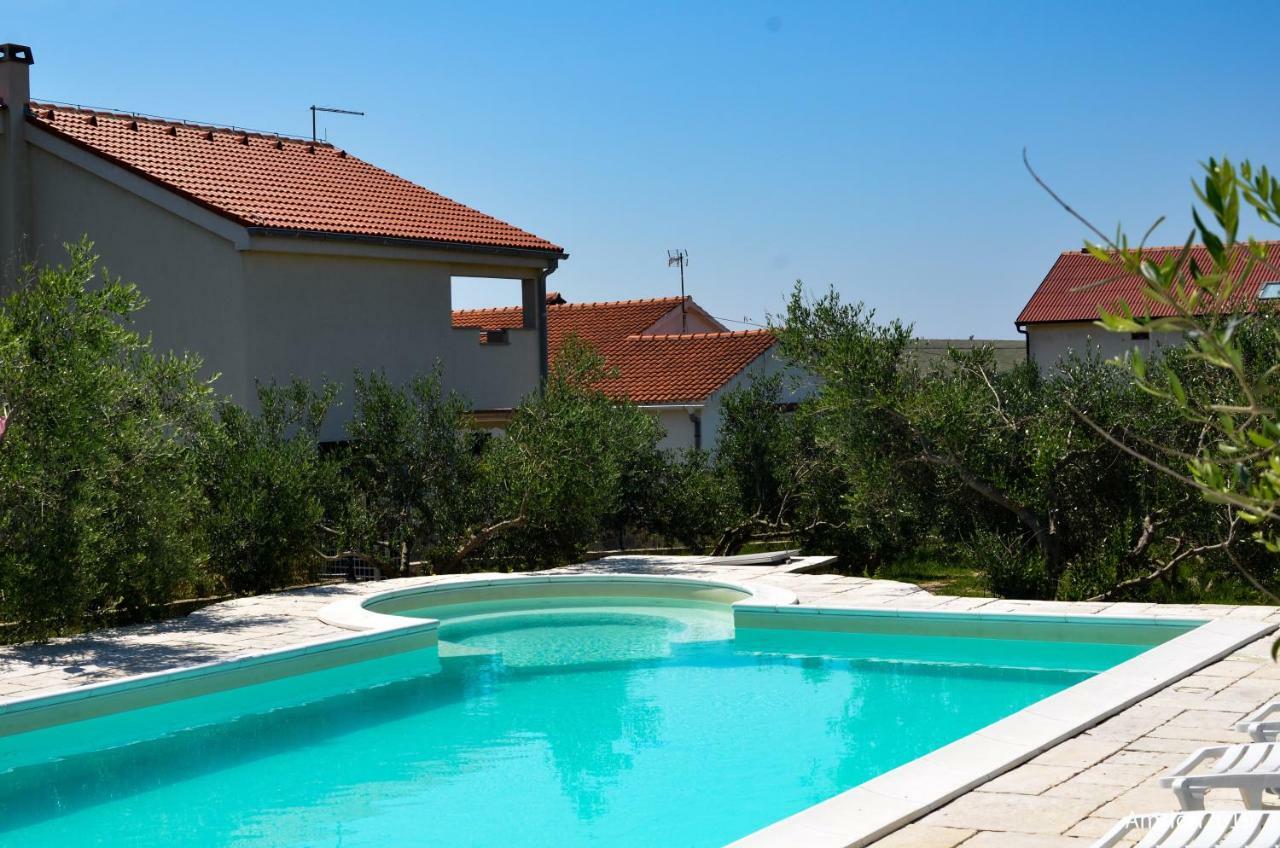 Marazul Apartments Povljana Exterior photo